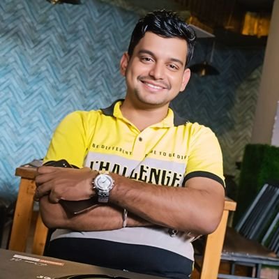 iamsachiniv's profile picture. Proud Indian 🇮🇳 Kannadiga 🔴🟡 Writer ✍️