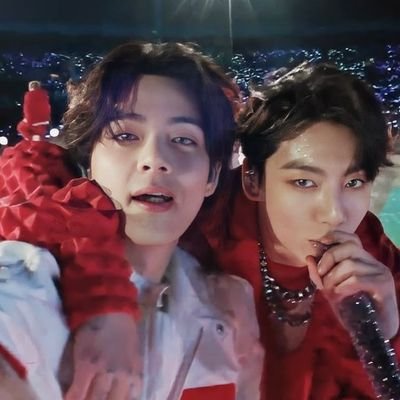 ccvkvplus's profile picture. cc aus vkook, kookv , versátil ! aus de bts