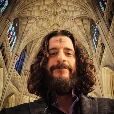 roumie_s21160's profile picture. The ONLY OFFICIAL Page for Awards_winner
Actor/OV Artist/Producer/Director/Speaker.
Jonathan Roumie/EP 🙏