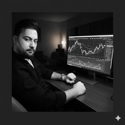 borsabilir571's profile picture. #borsa #endeks #xu30 #xu100 #garan Paylaşımlar kesinlikle yatırım tavsiyesi değildir