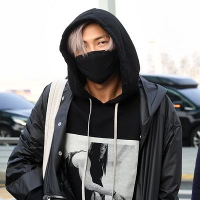 anotherjmk's profile picture. 25, writer (@joymakesfic) • bts & jojo fan • 'cause true beauty is a true sadness, now you could feel my madness - Yun, RM