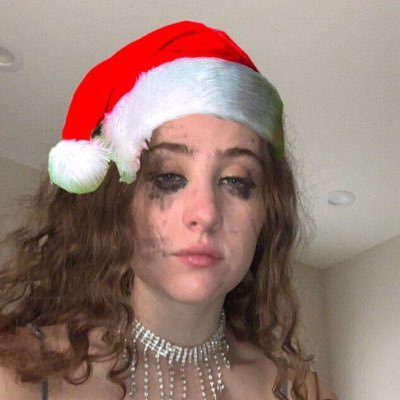 ITARviolation's profile picture. systems engineer, DoD powerpoint enthusiast, defensetwt’s resident midwest princess