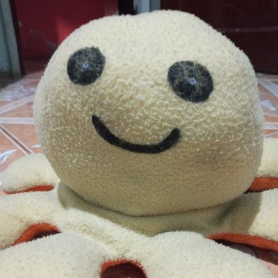 AlexandraM95217's profile picture. 