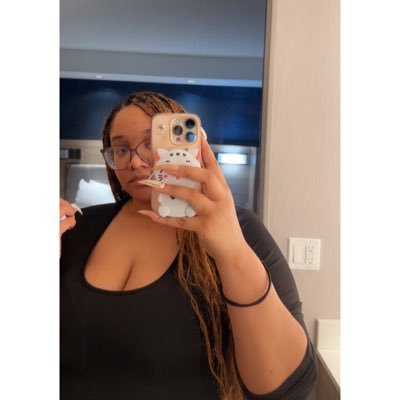 aka Sister Mary Cla-REN-ce™️ ⛪️🎶🎤 Profile