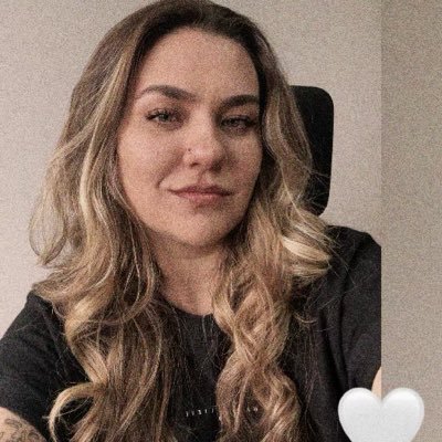 miistressei's profile picture. we overdose to connect