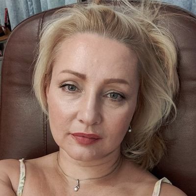 JuilletRoze's profile picture. 