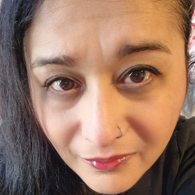 FearOfTheDuck74's profile picture. #uptheirons 🎸🤘🏽🖤 
Nerd 
 Metalhead/Rock,cats,wolves,Ghibli, Dragons🐉 Horror, cooking, gaming, plant muncher 🌱
May The Force Be With You 💫🌹🤘🏼🙏🏼❤