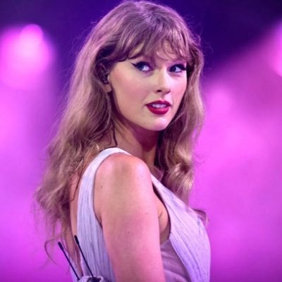 taylorxswiftys's profile picture. hello everyone im a Taylor swift fan page I’ll try do it daily