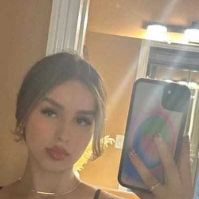 casnider's profile picture. Follower of Jesus Christ, nurse to awesome pts. Love my family, my friends, wine, @StlCardinals @salemtigers