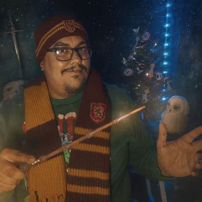 LaBatcuevadeRay's profile picture. Otro friki más que intenta disfrutar del cine y los cómics | Papá de un niño maravilloso | #Batman #Superman

A veces publico tonterías | 

Intento de Youtuber.