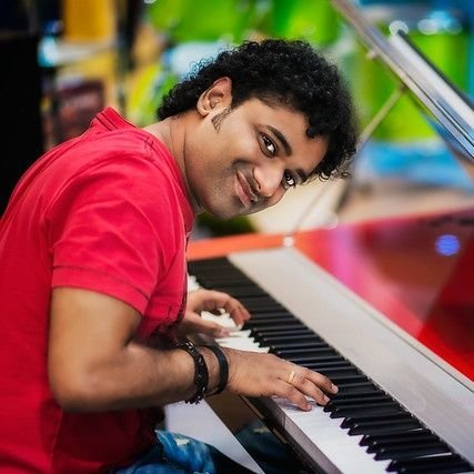 Baagulbua's profile picture. Slow is smooth 🏎️...... Smooth is fast 🛴