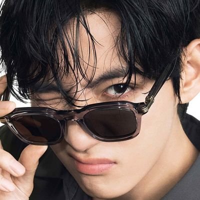 mandar1naz's profile picture. ot⁷ vivan los BTS y Rauw                                                                                    Yoongi amor vuelve la familia te extraña