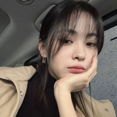 ryujisuengmin's profile picture. ᴀ ᴛᴀɴɢᴇʀɪɴᴇ ᴅᴇᴠᴏᴛᴇᴅ ᴛᴏ ꜱᴏᴏʙɪɴ ᴀɴᴅ ʀʏᴜᴊɪɴ+ᴋsᴍ
ɪᴛᴢʏ ᴍɪᴅᴢʏ ɴᴀʟᴊᴀ ꜰᴏʀᴇᴠᴇʀ ✧*｡✧
ɴᴏ ꜱʜᴀᴅᴇ ɴᴏ ᴛᴇᴀ
ᴛʜᴇ ʜᴇʀᴏ ᴡʜᴏ ᴘᴜᴛꜱ ᴏɴ ᴀ ᴘʀᴇᴛᴛʏ ꜰᴀᴄᴇ
