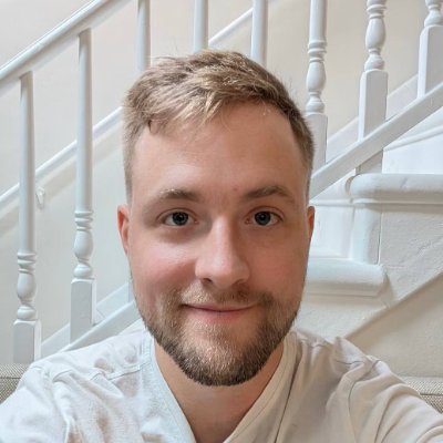 BustItDineJade's profile picture. In my personal life, I'm not the aloof and cold "financial professional" type. The gentle smile in the photo reflects my usual self - easy-going, patient, and w