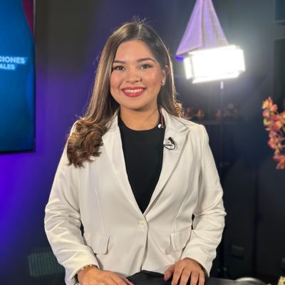 Flores22Alexa's profile picture. periodista de EDN TV 🎤