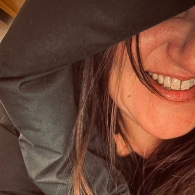 larastat's profile picture. Honoring my inner child. Huge fan of space, both outer and personal. 👗🎨🧩🛜 I dare you to dream big | posts are my own. ✨