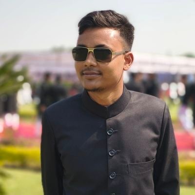 _hadi_hb's profile picture. AMU 🎓| Life is but a Dream ✨