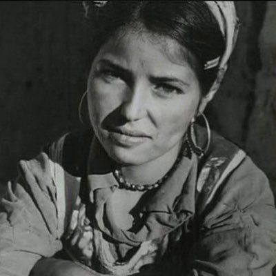 LaZiride's profile picture. 