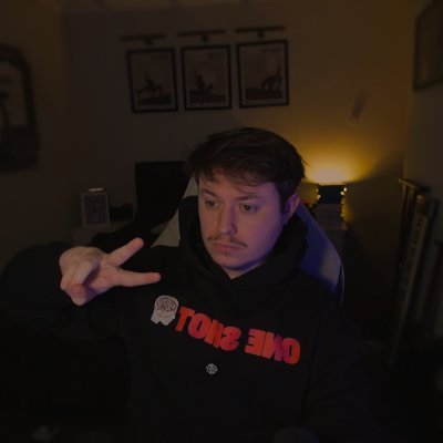 PhanomHD's profile picture. Marvel Rivals & Call of Duty enjoyer・Content Creator @1SOneshot・ 📧 Phanomhdd@gmail.com