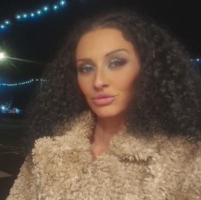 missglasgow88's profile picture. #Rangers  #books #history #cooking  #camping, #fishing #darts  #LoveTheDarts #RangersFamily
#WATP ❤️🤍💙 #Reform