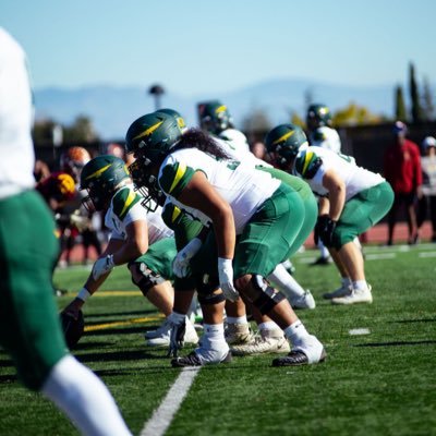 EliasJ52_'s profile picture. 