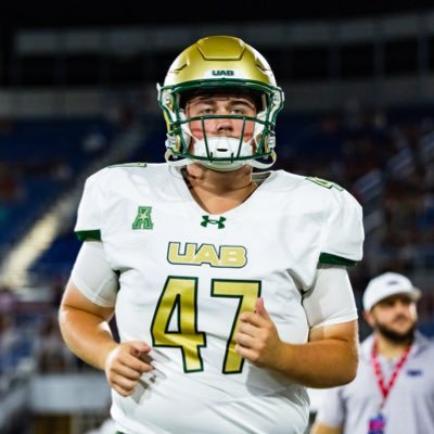 CalebMoser8's profile picture. Transfer portal long snapper| 3 year FBS starter| 1 year of eligibility and a redshirt year| 3.75 GPA
