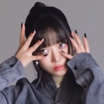 meovvvss's profile picture. meovvholic