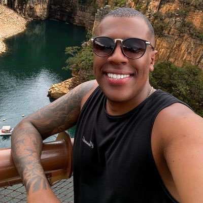 wallsfuzz's profile picture. Fluminense Football Club, 1902.