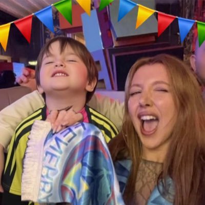 dennyasko's profile picture. female king-kooong