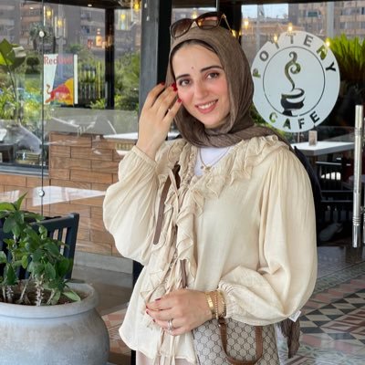 amiraawad00's profile picture. GP ♥️ Mahmoud 💍👩‍❤️‍👨 Om gamila w marwan 👨‍👩‍👧