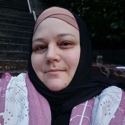 YesAnastasia13's profile picture. I salute you if you're much too much to handle.

Swiftie. Tori Amos stan. Photographer. Democrat. Queer. Disabled. That Bad Muslim. Loves cats & tea. She/they.