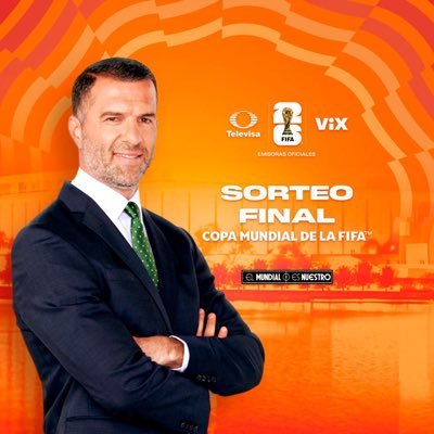 TitoVilla1982's profile picture. 🇦🇷 de nacimiento, 🇲🇽 por convicción y queretano por adopción. Ex-futbolista profesional. ⚽️ Analista deportivo en @TUDNMEX y @TUDNUSA. IG: @emanuelvilla1982