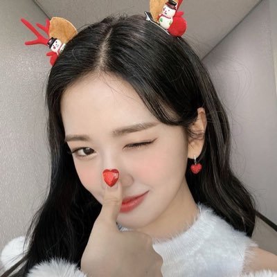 aespantalhaas's profile picture. ⠀⠀ ꞌꞋ ࣪ _ 🪶 #엔하이픈 & #아일릿 collector . ✿. ꒱