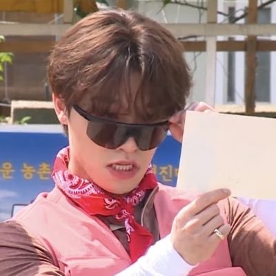 LilacisRare's profile picture. Glee Addict 🇩🇿🇵🇸🇨🇩🇸🇩