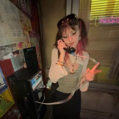 serendipityspo's profile picture. 🍸she/her ✧ 19 ✧ an-r/arfid/ocd/bp1 ✧ 🏥 x2🍸