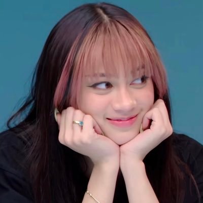 eviIsandwich's profile picture. i like to play and draw | you can see my drawings in the media tab 😸 also follow my art insta @/msvalkart