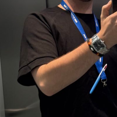 FunDonario's profile picture. Opositor a IIPP ⛓️ // Carcelero del temario