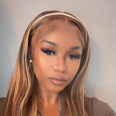 ariusss__'s profile picture. It’s only up from here 🤙🏾