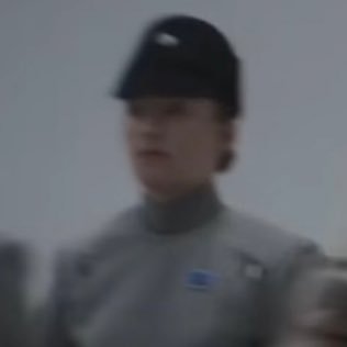 hnana_03's profile picture. 22 | 🏳️‍⚧️ | she/her | mdni | #LH44 ❤️💛 | Funny occasionally | 🐶