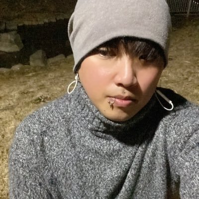 RYry37564's profile picture. 31.ゲーム、ホラー、心霊、ファットバイク、ロードバイク、爬虫類、両生類、熱帯魚、タトゥー好きな人気楽にフォローよろしくです！