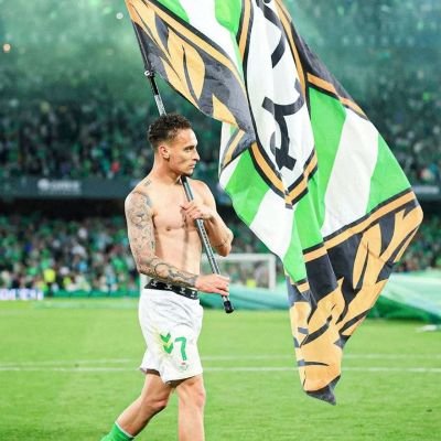 AntiAntifaCrew_'s profile picture. Patria, Pan y Justicia ✝️
𝚁𝙱𝙱💚🤍
🕸️1161🕸️