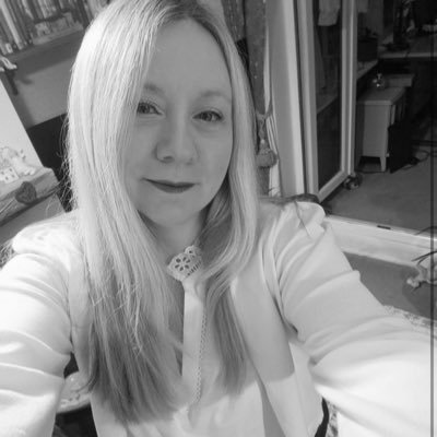 tara_tinks's profile picture. Carer🩵 thinker +vibes, banter, ✨INFJ✨Book lover/Reader, Old Movies,Art,Science.Often found London or Cornwall bound ♥️Ballet,Theatre, Politics,Dogs, ♥️loved 💋