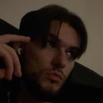 escapefrvmLA's profile picture. 