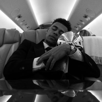 RSietee_'s profile picture. Barcola , Doué , Ait Nouri et Maza