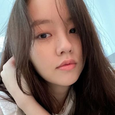 ssoberryce's profile picture. 🍉🍀🐥🐤🐰