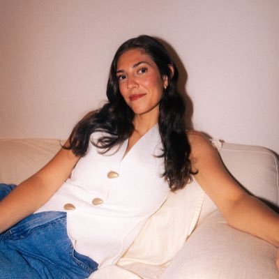 alyssastevens_'s profile picture. artist