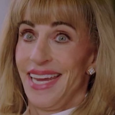 poemsforcheetos's profile picture. 