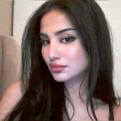 i9czi's profile picture. أكتب الشي اللي ما قلتَه لأحد