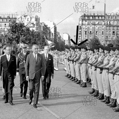 lestresorsdemic's profile picture. qui passe à côté de la plus belle histoire de sa vie n'aura que l'âge de ses regrets et tous les soupirs du monde ne sauraient bercer son âme .
Maître Artisan