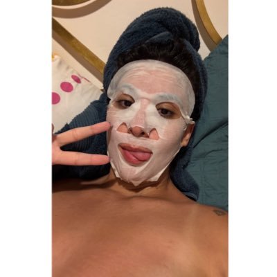 cataherrera21's profile picture. 04/14. | América de Cali 👹| 💛💙❤ |  📍🇮🇹